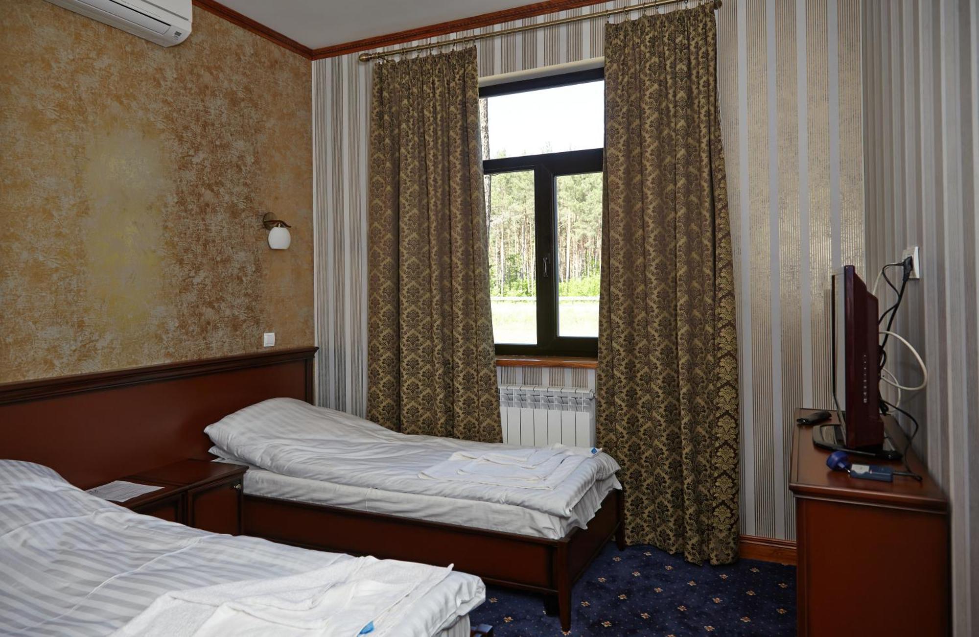Carivka Hotel Habitación foto