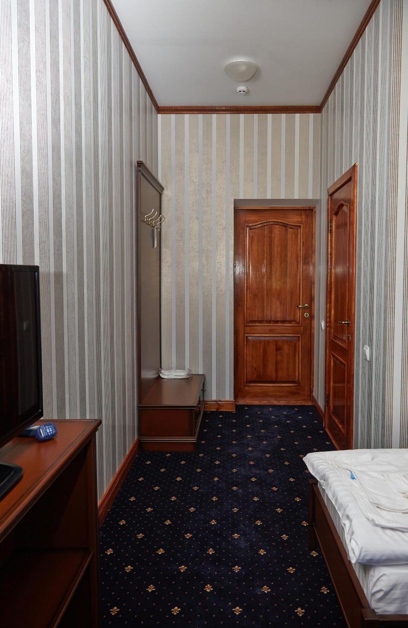 Carivka Hotel Habitación foto